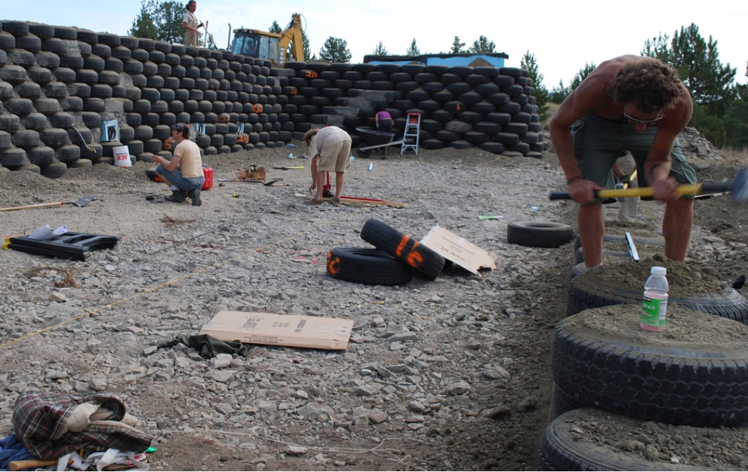 earthship academy students offgrid taos